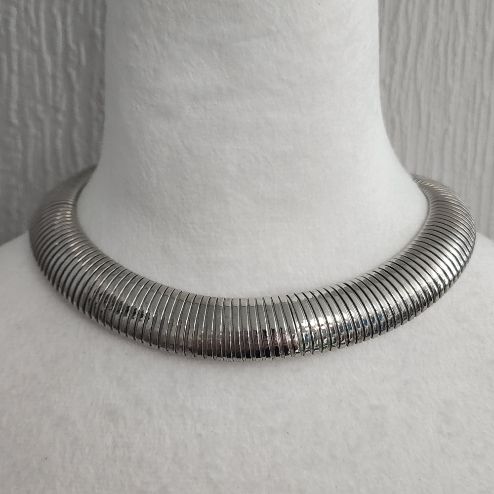 Elegant Silvertone Choker Necklace - Picture 2 of 3
